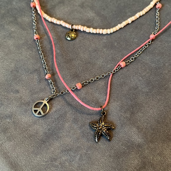 Aeropostale layered necklace - Picture 1 of 6